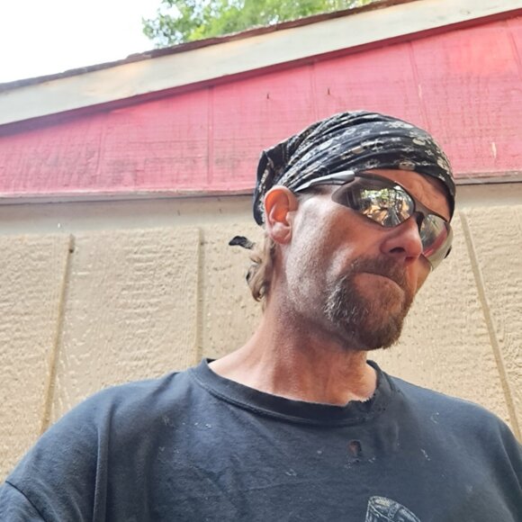 Meet your Posher, Daniel - Picture 8 of 10